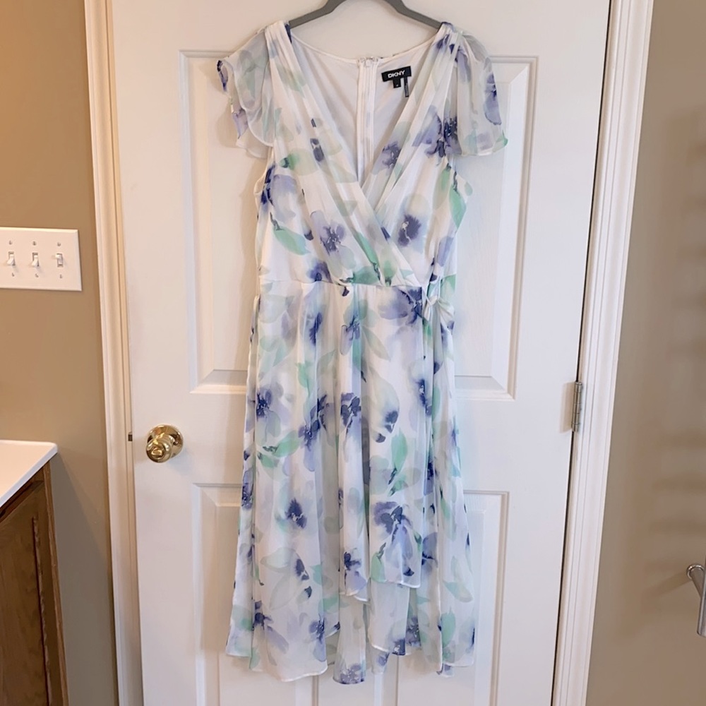 Worn once! Size 16 DKNY dress